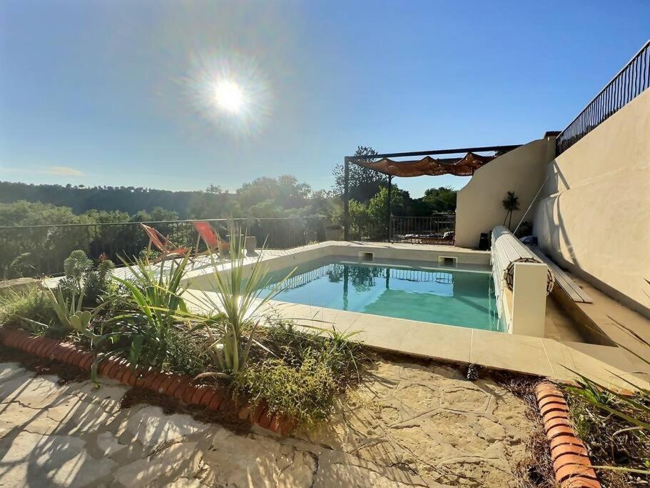 Sous Le « Figuier » Villa Cornillon-Confoux Exterior photo