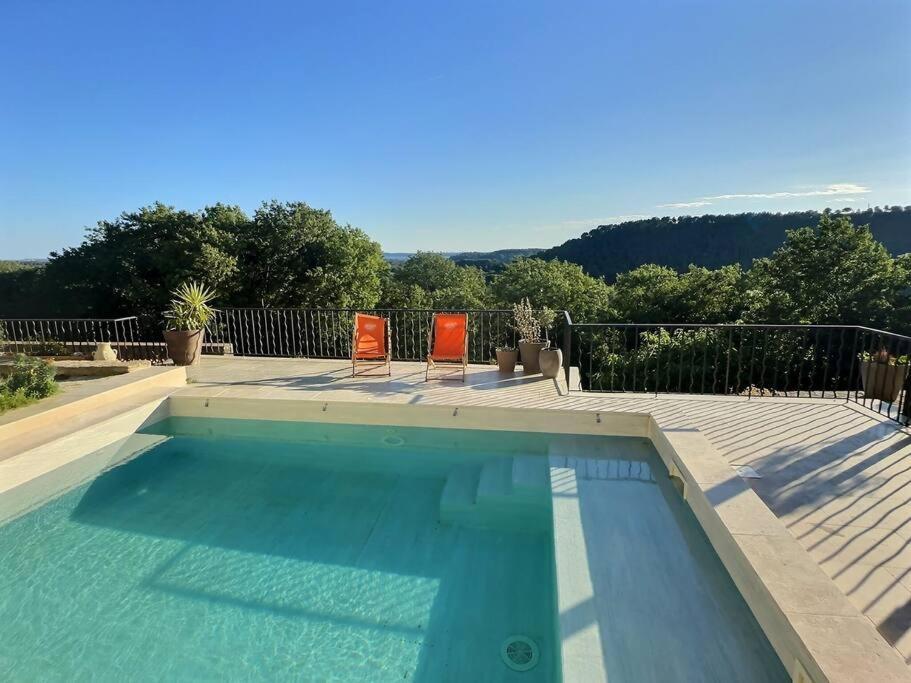 Sous Le « Figuier » Villa Cornillon-Confoux Exterior photo