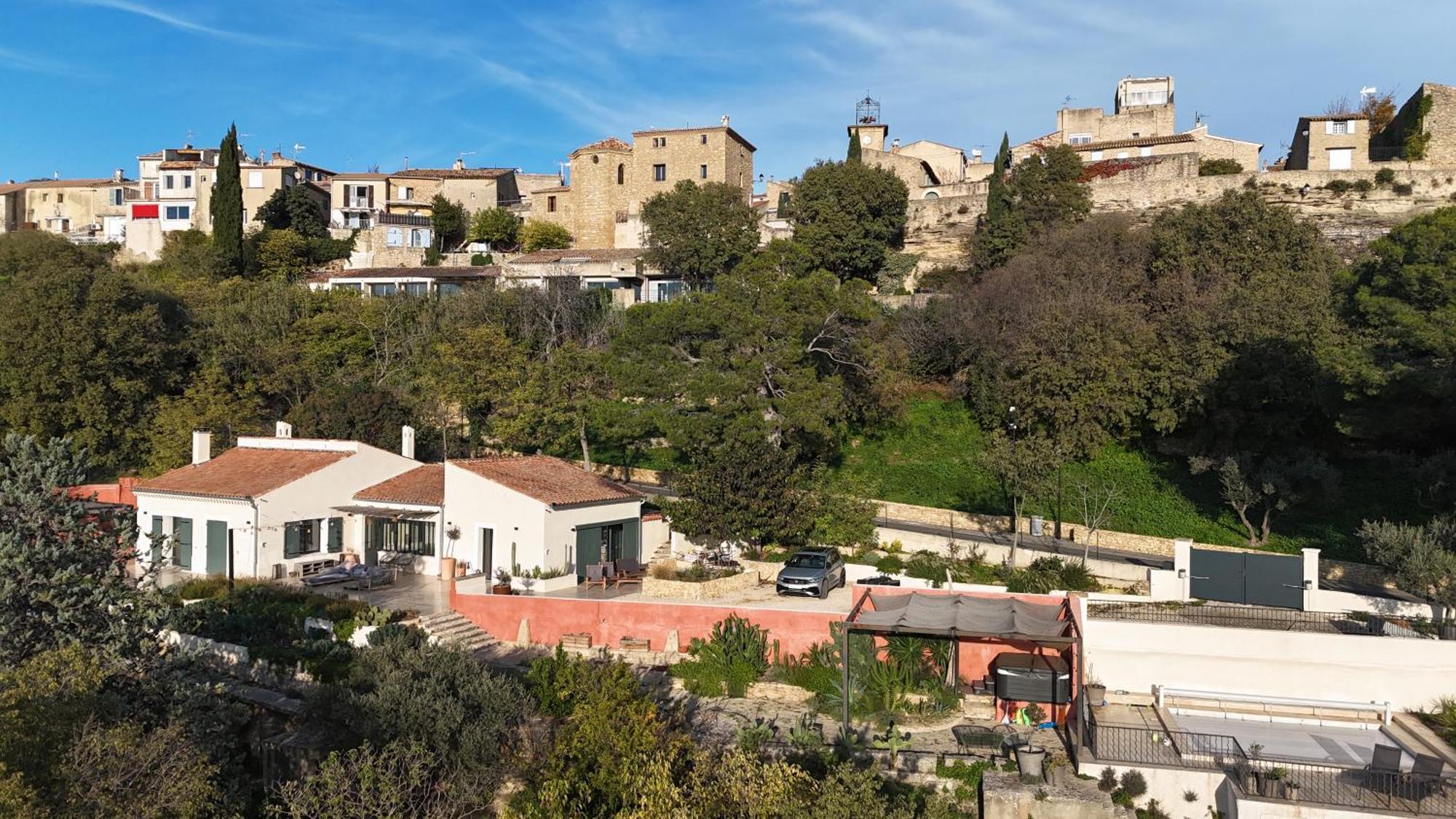 Sous Le « Figuier » Villa Cornillon-Confoux Exterior photo